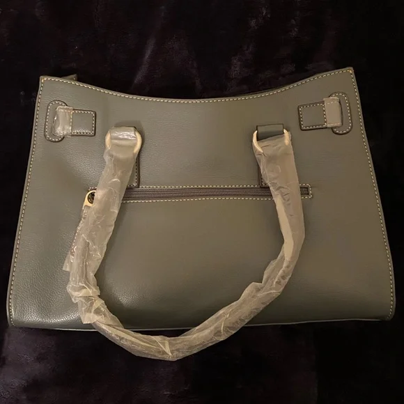 NEW Tosca belted gray handbag - Picture 4 of 5